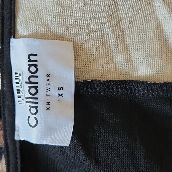 Callahan Front Twist Knot Sweater - Picture 5 of 6